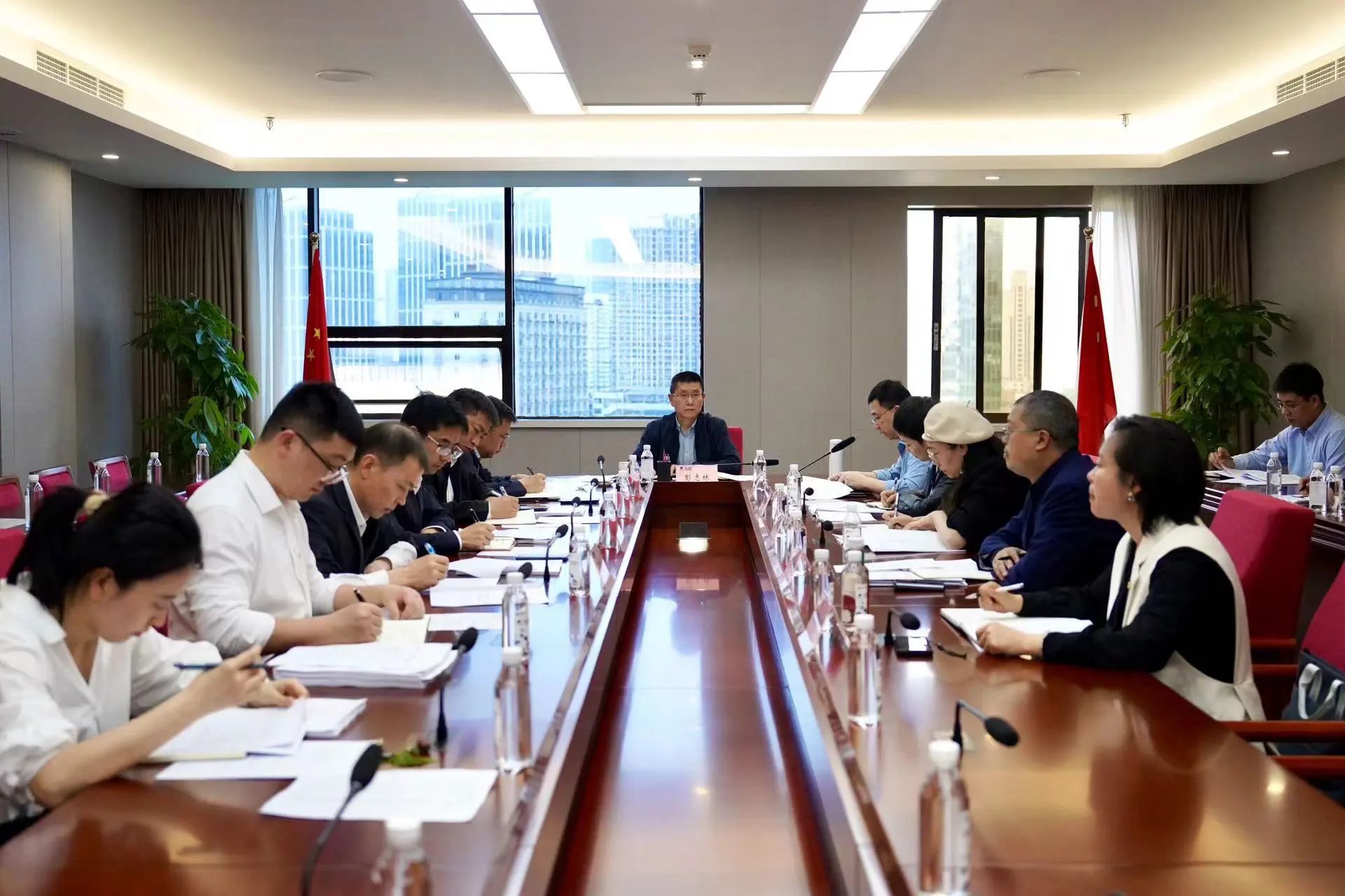 省首页- yl6809永利集团中国官方网站集团召开纪检监察系统工作会 铺排部署第二季度纪检监察工作