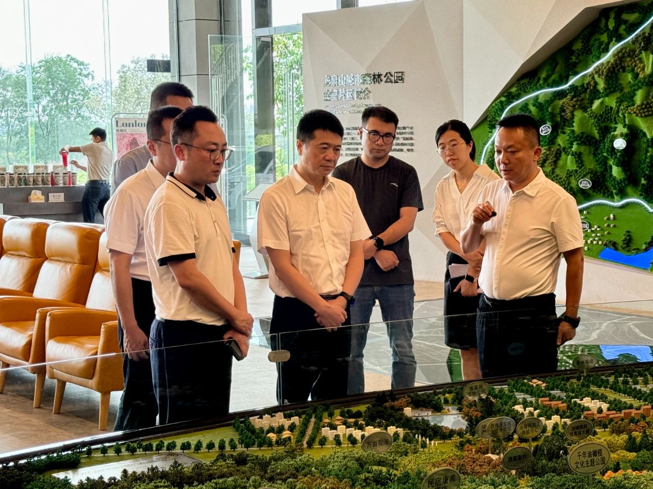 省首页- yl6809永利集团中国官方网站集团党委书记、董事长游勇带队赴聚峰谷项目发展汛期安全出产查抄并调研出产经营情况